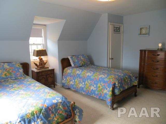 136 East Southgate Road Peoria, IL 61614 - Photo 13 of 24 Gallery Image 13