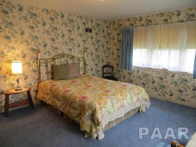 136 East Southgate Road Peoria, IL 61614 - Photo 19 of 24 Gallery Image 19