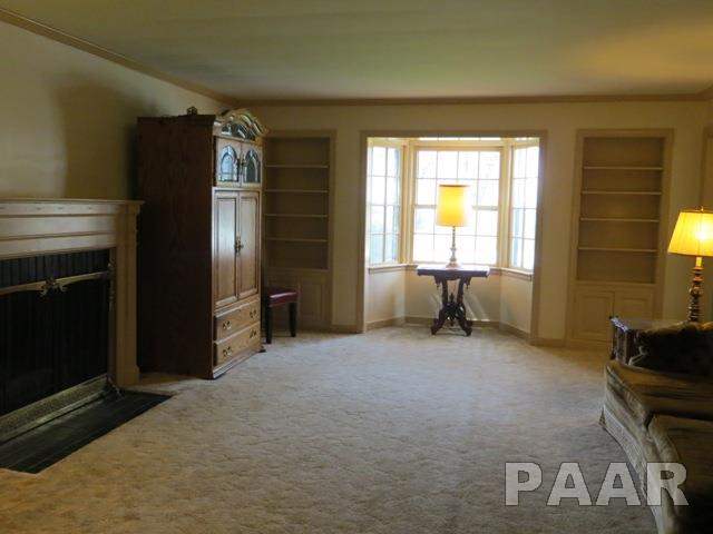 136 East Southgate Road Peoria, IL 61614 - Photo 6 of 24 Gallery Image 6