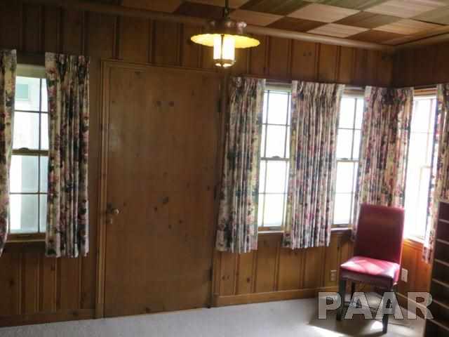 136 East Southgate Road Peoria, IL 61614 - Photo 8 of 24 Gallery Image 8