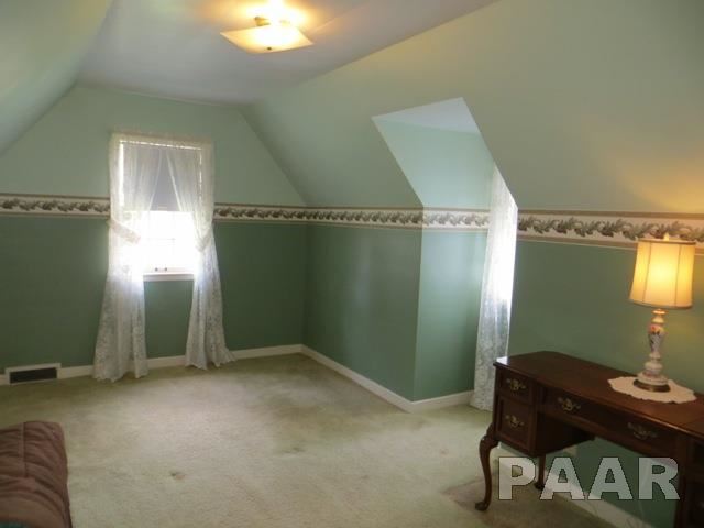 136 East Southgate Road Peoria, IL 61614 - Photo 10 of 24 Gallery Image 10