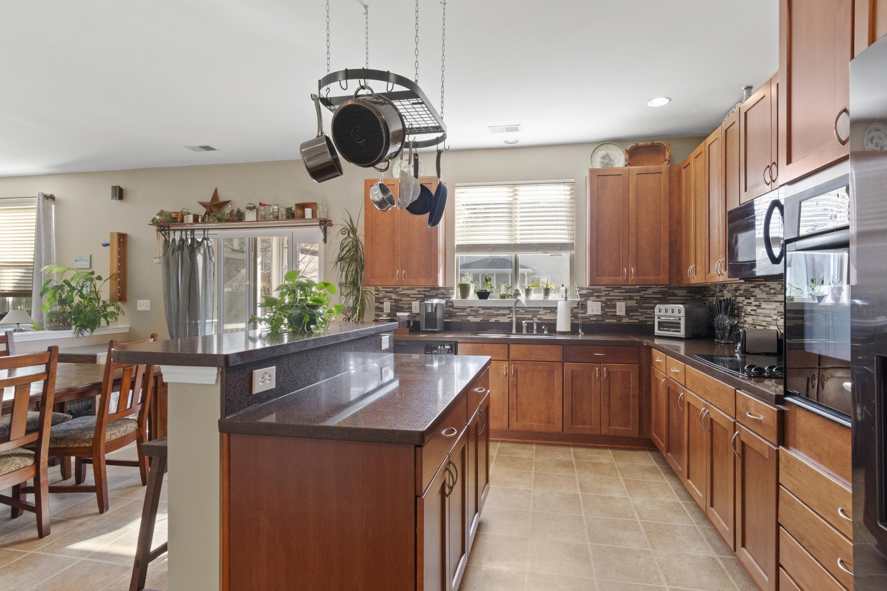 1111 Homework Avenue Ladson, SC 29456 - Photo 10 of 27 mo2501291-1013