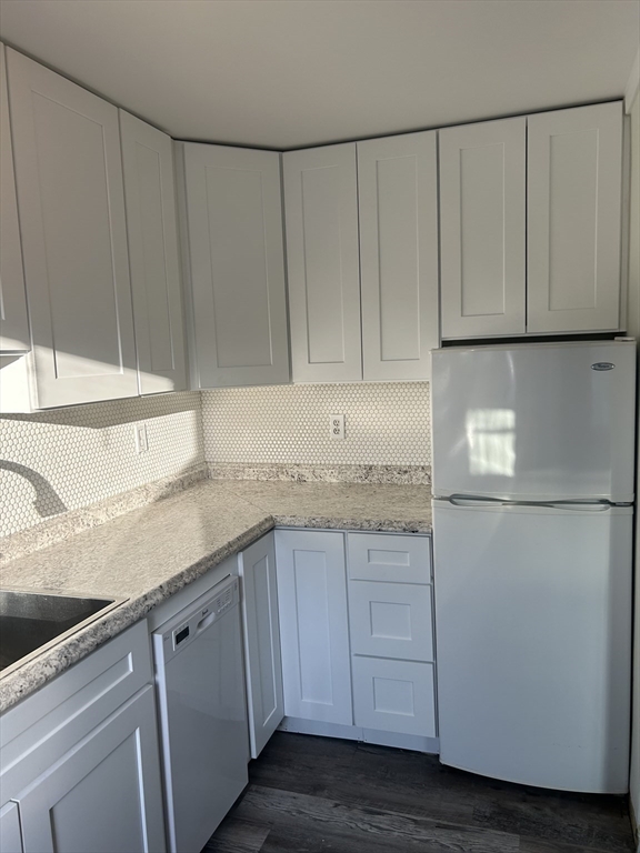 488 Cold Spring Avenue, Unit 488 West Springfield, MA 01089 - Photo 3 of 17 Gallery Image 3