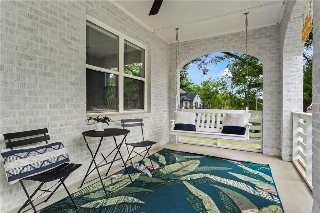 1696 Emerald Avenue Southwest Atlanta, GA 30310 - Photo 3 of 36