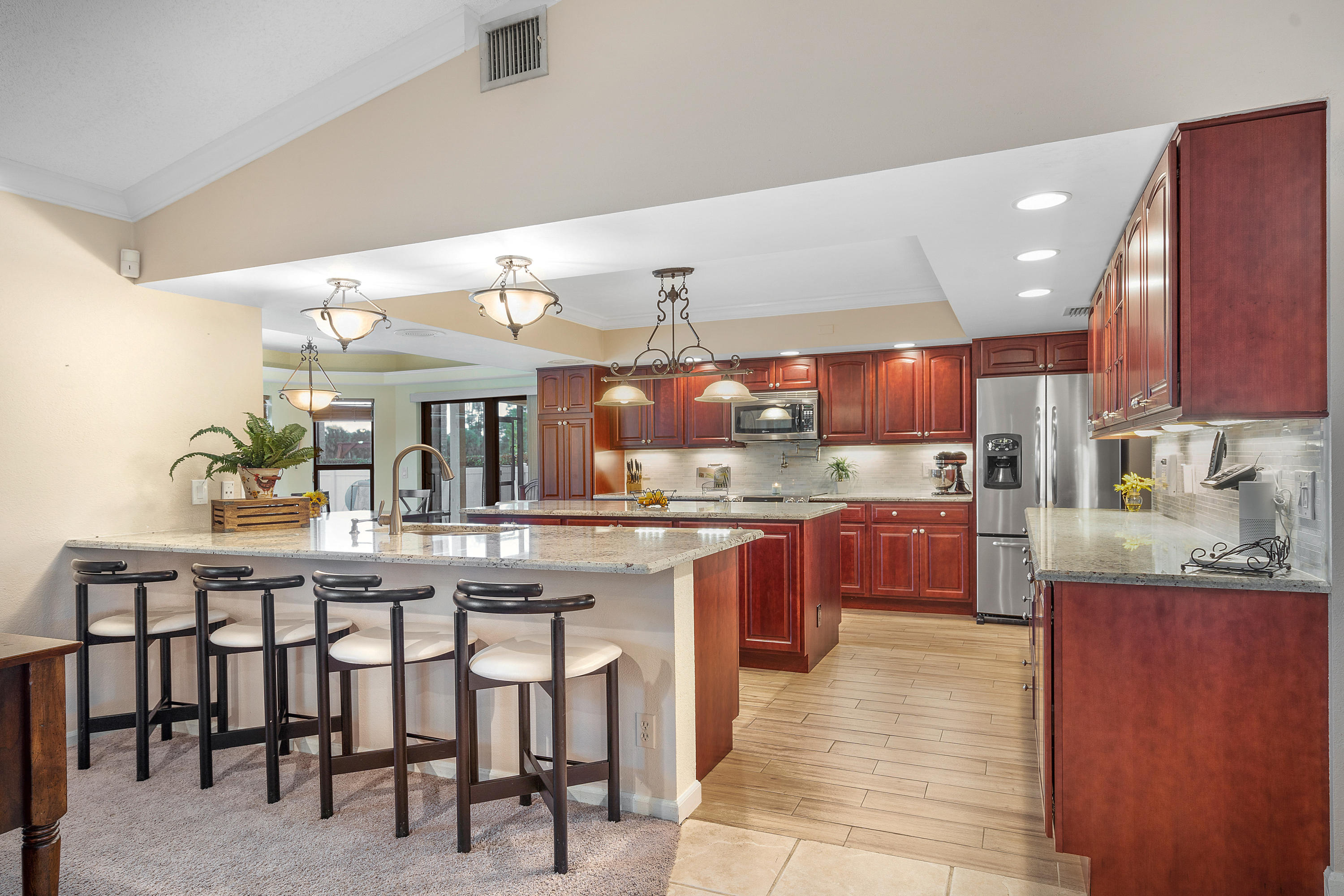 9016 Perth Road Lake Worth, FL 33467 - Photo 14 of 36 JUST updated kitchen!