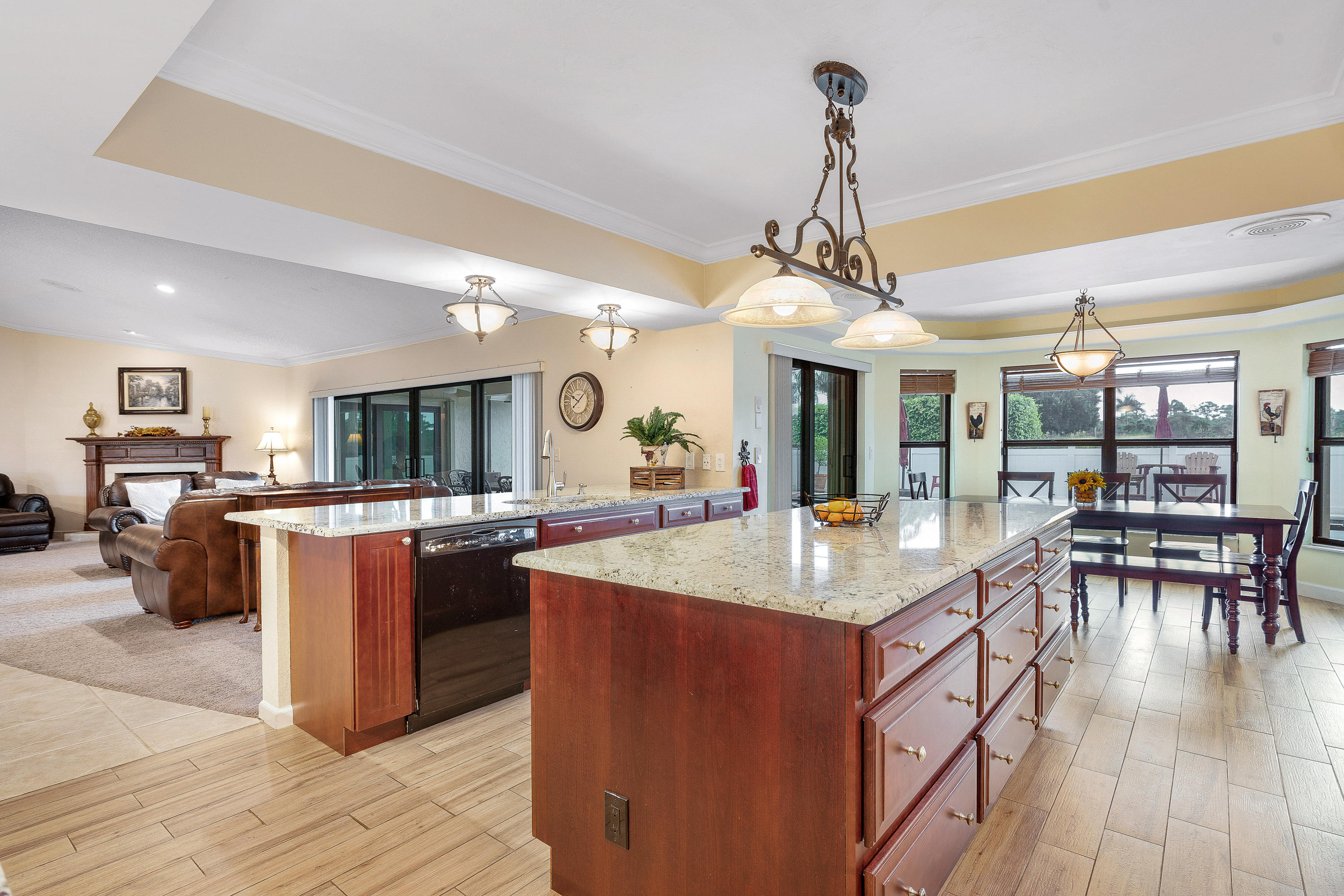 9016 Perth Road Lake Worth, FL 33467 - Photo 15 of 36 Kitchen