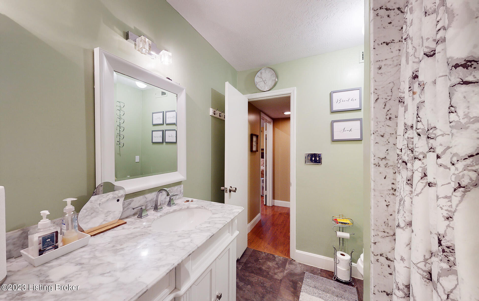 4914 Raven Road Louisville, KY 40213 - Photo 23 of 36 4914-Raven-Rd_030