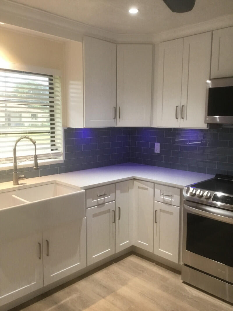 4872 Hawkwood Road, Unit A Boynton Beach, FL 33436 - Photo 8 of 23 8
