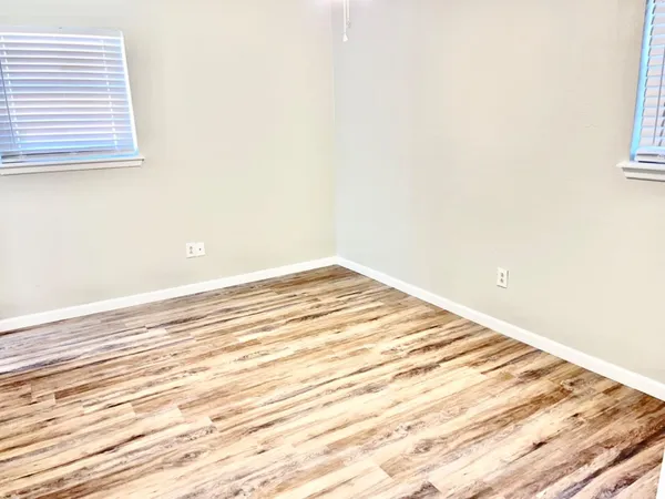 $1,700 | 5512 12th Street, Lubbock, TX 79416