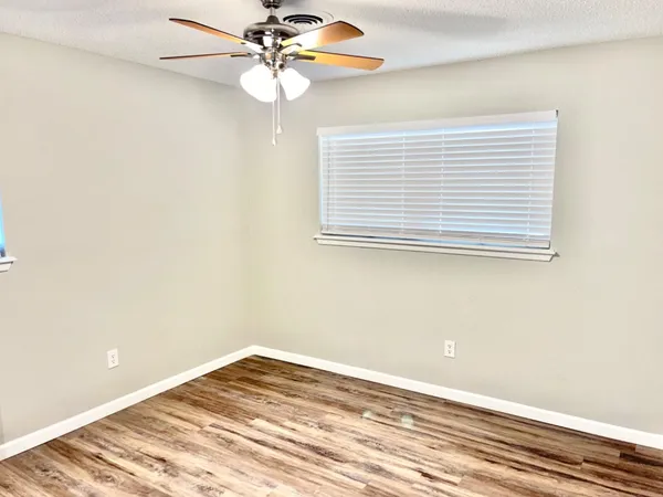 $1,700 | 5512 12th Street, Lubbock, TX 79416