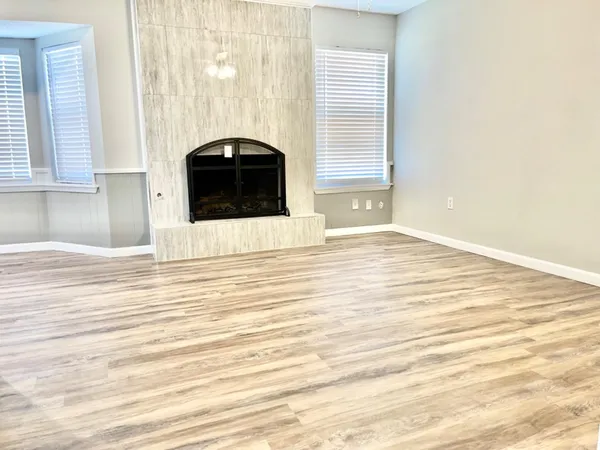 $1,700 | 5512 12th Street, Lubbock, TX 79416