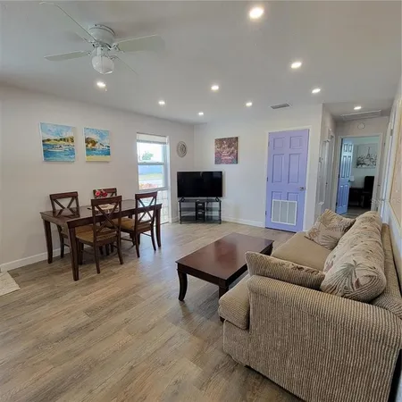 $1,400 | 8134 Aero Avenue, North Port, FL 34287