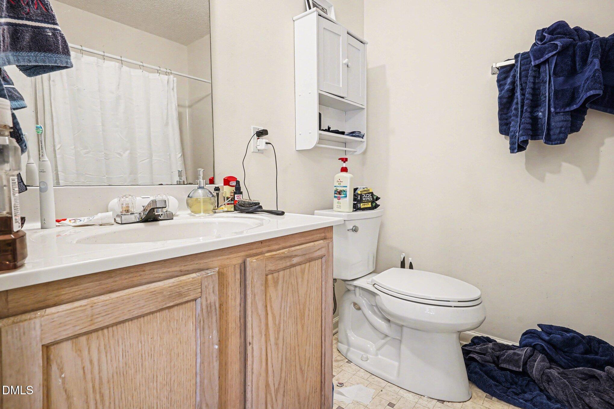 1305 Kent Road, Unit 202 Raleigh, NC 27606 - Photo 9 of 16 009_file_9702