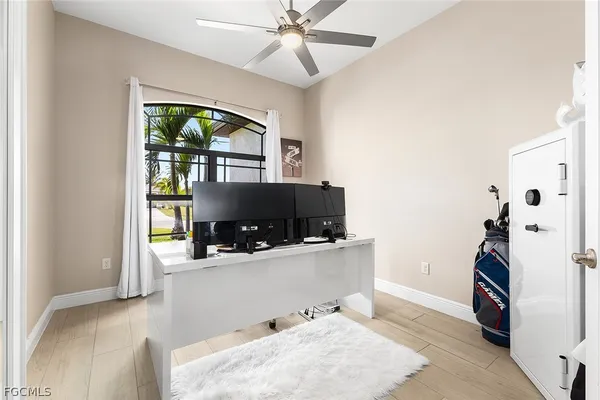 $3,900 | 302 Northwest 32nd Place, Cape Coral, FL 33993