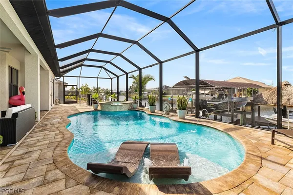 $3,900 | 302 Northwest 32nd Place, Cape Coral, FL 33993