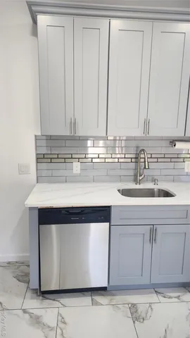 $3,600 | 38 Moulton Avenue, Unit 2, Dobbs Ferry, NY 10522