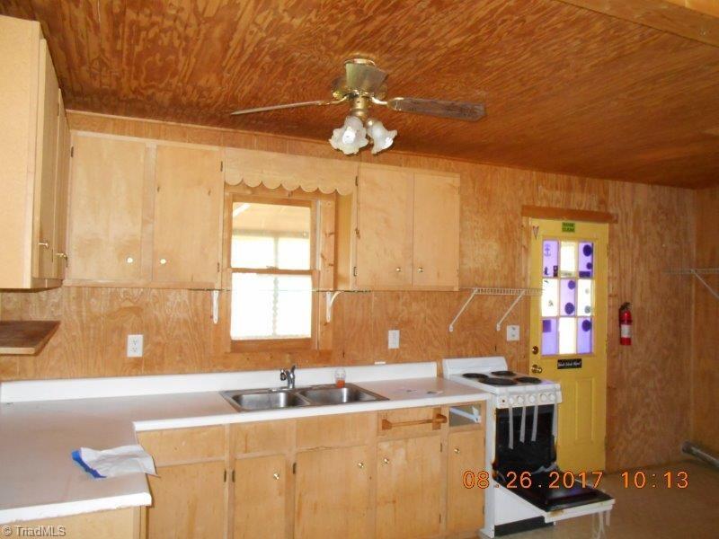 2675 Enterprise Road Lexington, NC 27295 - Photo 5 of 20 Gallery Image 5