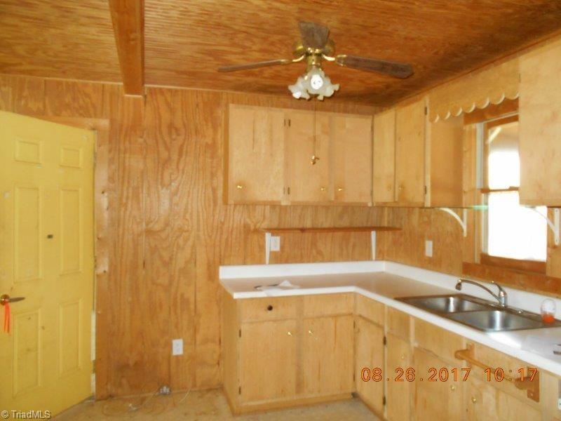 2675 Enterprise Road Lexington, NC 27295 - Photo 6 of 20 Gallery Image 6