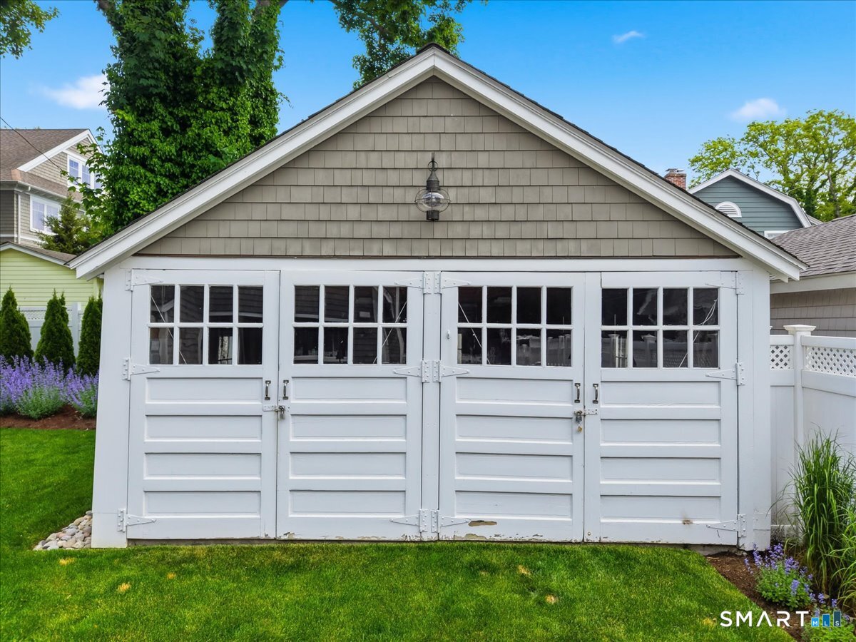 97 East Wharf Road Madison, CT 06443 - Photo 31 of 36