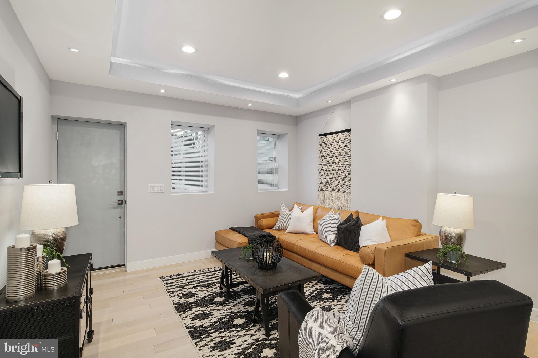 2040 Tasker Street Philadelphia, PA 19145 - Photo 2 of 24 Gallery Image 2