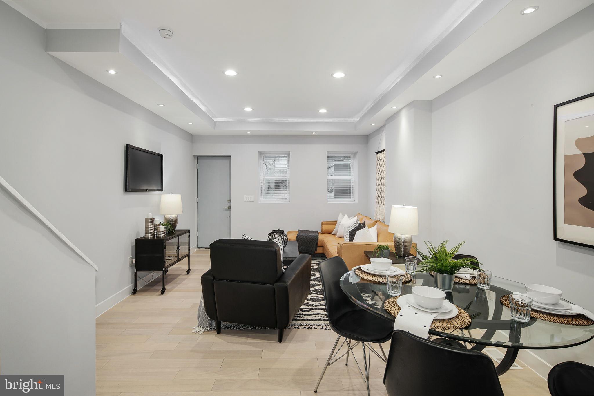 2040 Tasker Street Philadelphia, PA 19145 - Photo 4 of 24 Gallery Image 4