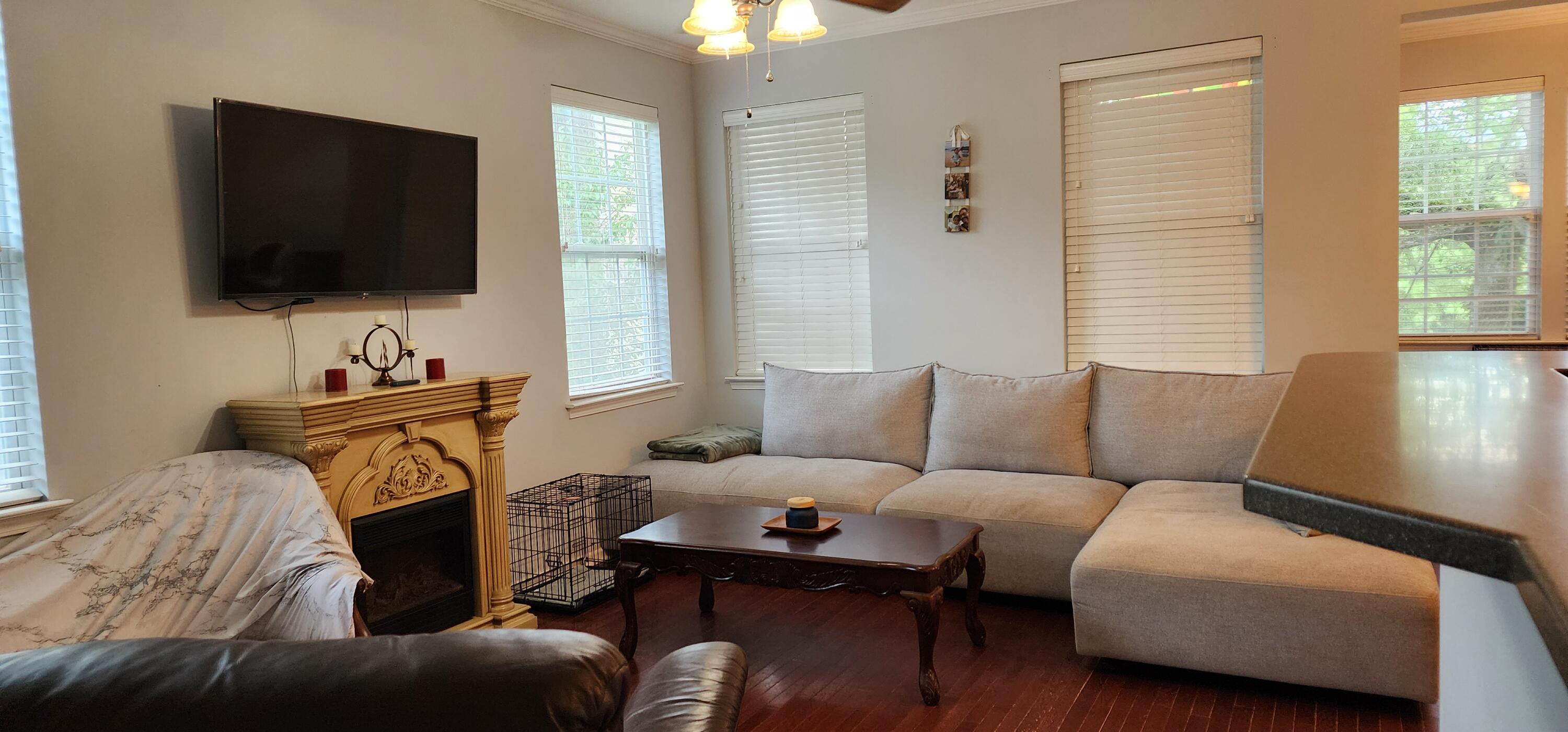 9120 Parlor Drive Ladson, SC 29456 - Photo 10 of 24 20240623_161417