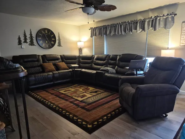 $350,000 | 301 North 15th Street East, Riverton, WY 82501