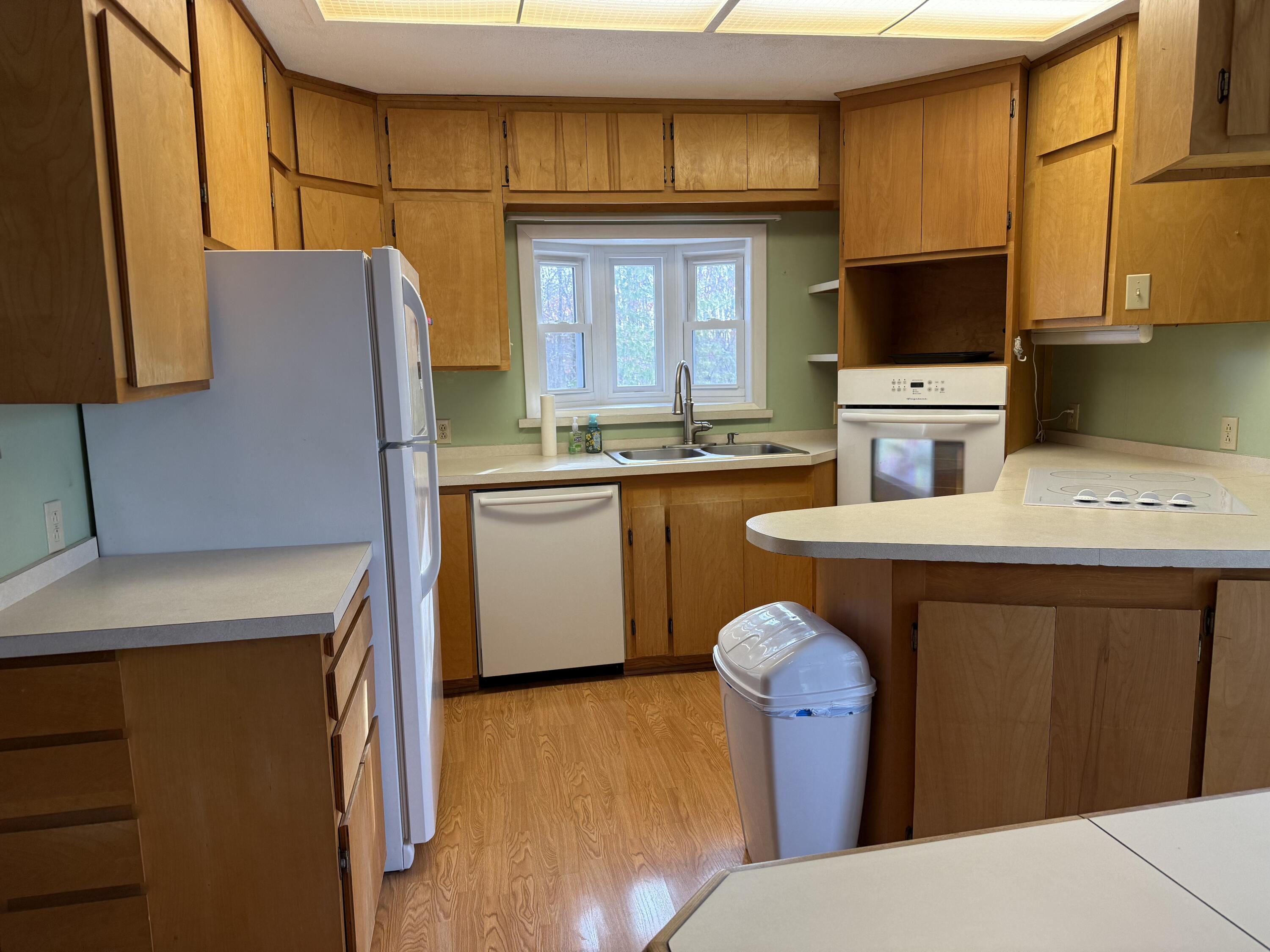 8092 Highland Trail Canadian Lakes, MI 49346 - Photo 3 of 23 IMG_0956