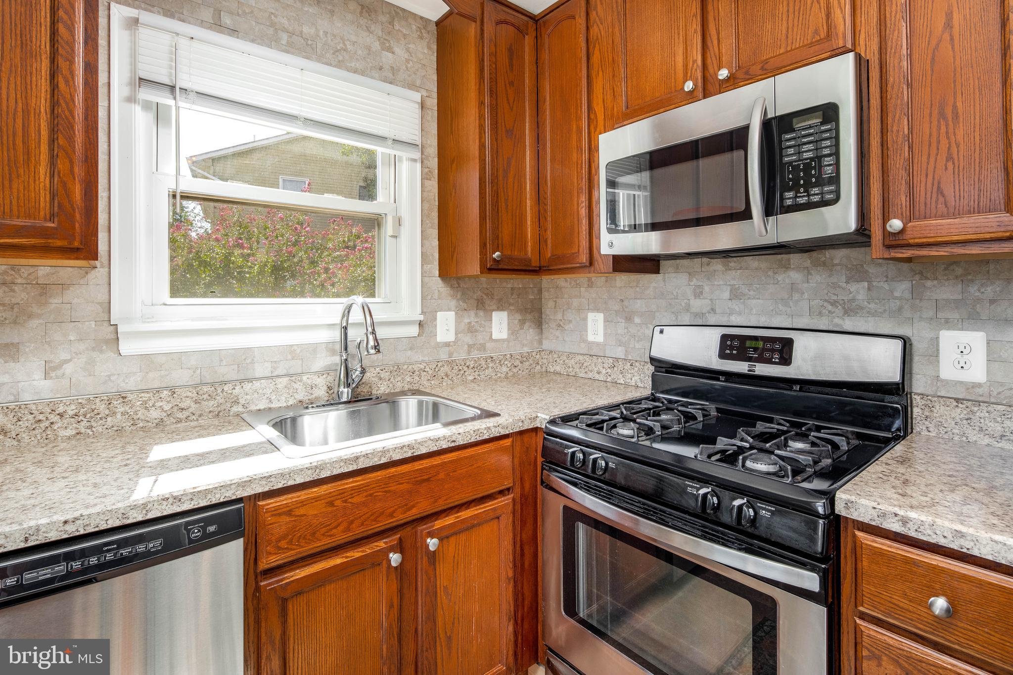 340 Laburnum Road Edgewood, MD 21040 - Photo 14 of 29
