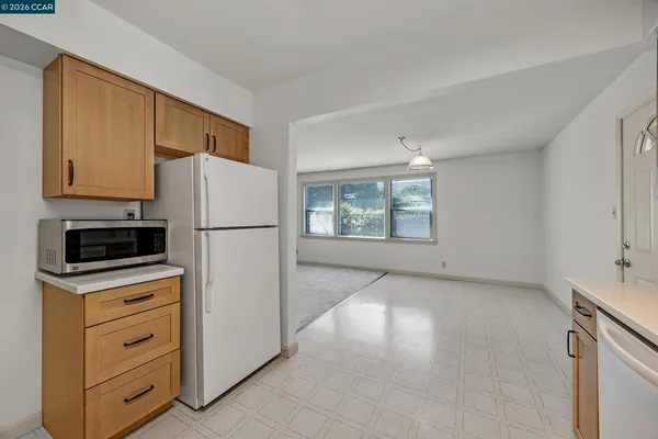 $1,395,000 | 940 East Street, Lafayette, CA 94549