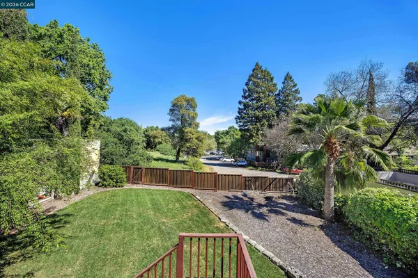 $1,395,000 | 940 East Street, Lafayette, CA 94549