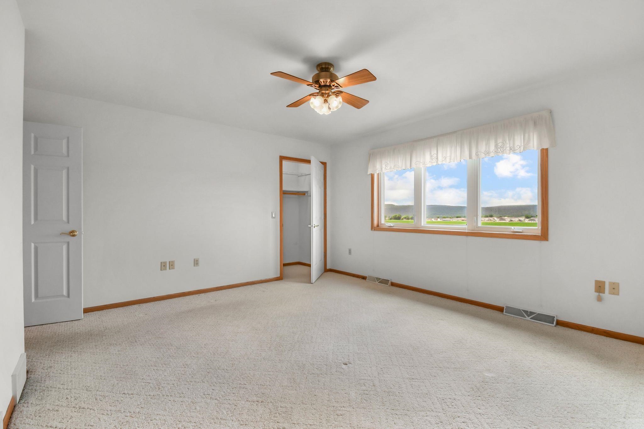 1352 15th Street Baraboo, WI 53913 - Photo 14 of 38