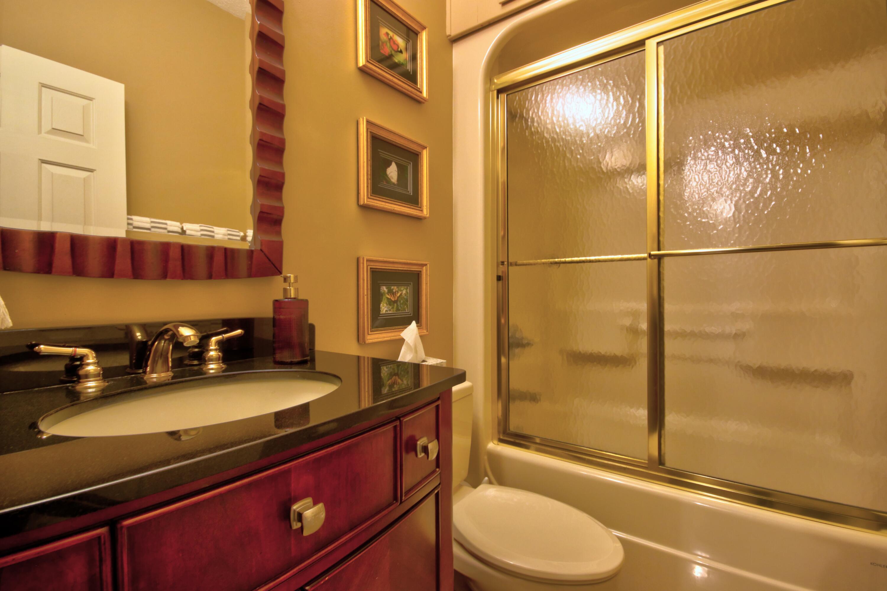 2080 Muir Station Road Lexington, KY 40516 - Photo 24 of 74 37