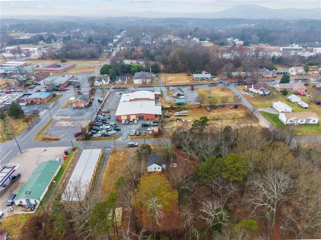 $165,000 | 130 Garner Street, Denton, NC 27239