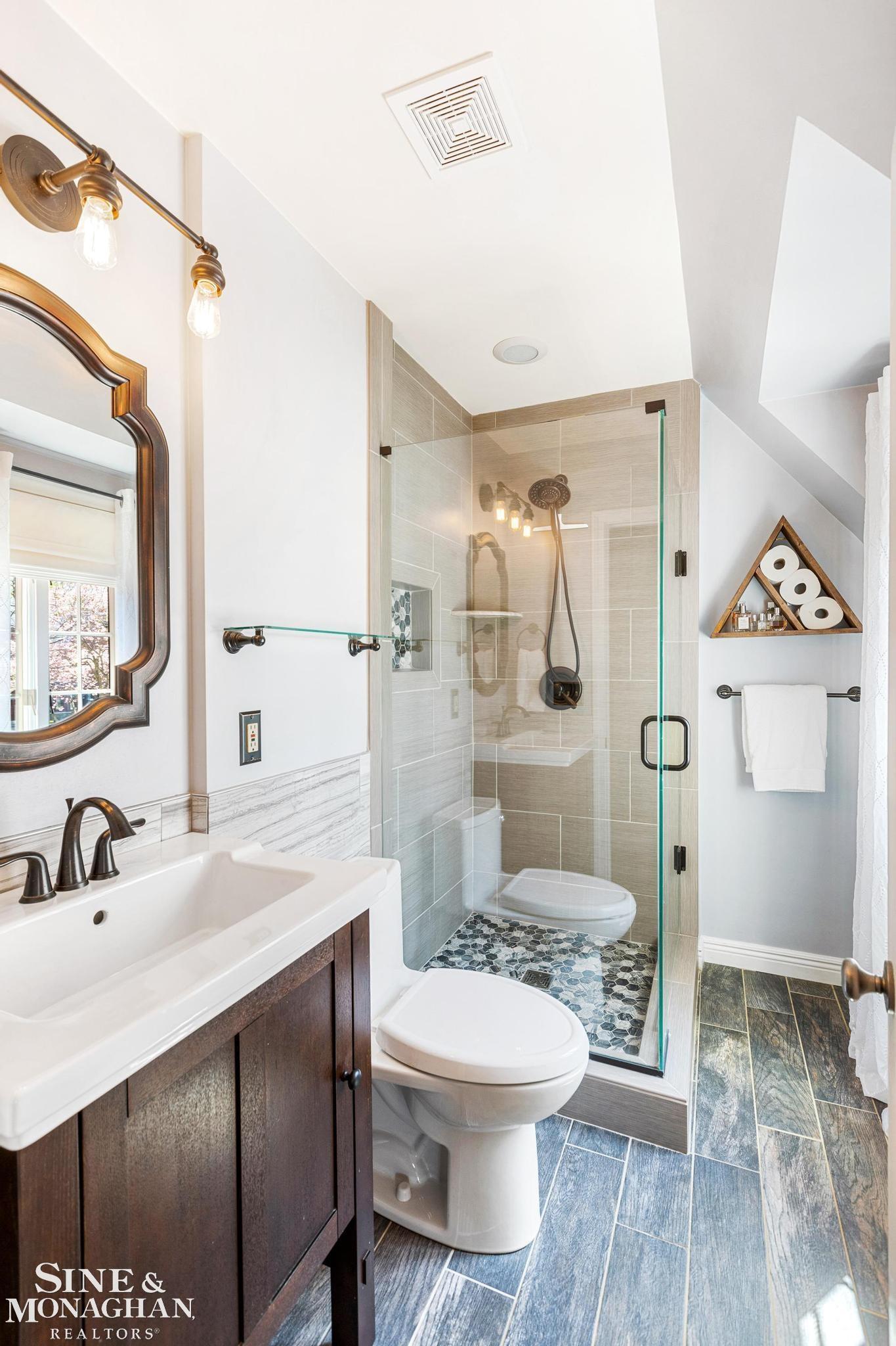 190 Fisher Road Grosse Pointe, MI 48230 - Photo 21 of 37 50106412-20.JPG