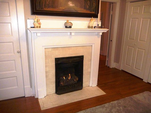 311 North Main Street Springfield, TN 37172 - Photo 15 of 30 Gas Fireplace