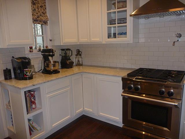 311 North Main Street Springfield, TN 37172 - Photo 19 of 30 Corner area with Kitchen Ais Gas Stove