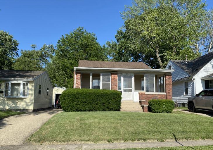 2240 South 9th Street Springfield, IL 62703 - Photo 4 of 4
