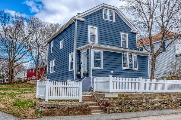 $699,900 | 285 Colburn Street, Dedham, MA 02026