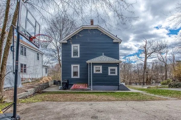 $699,900 | 285 Colburn Street, Dedham, MA 02026