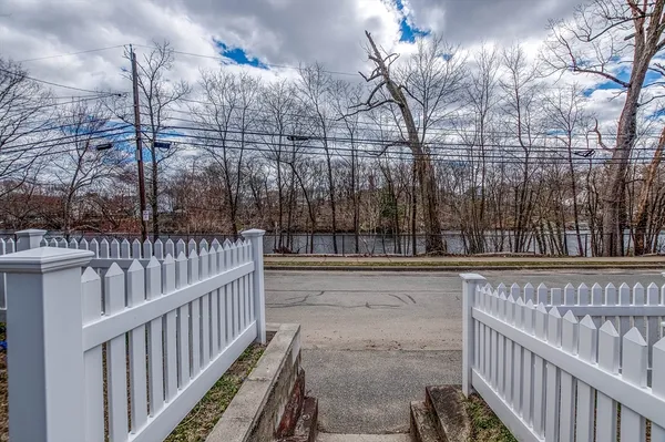$699,900 | 285 Colburn Street, Dedham, MA 02026