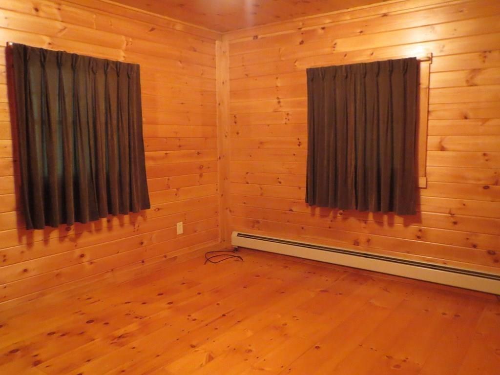 174 Gardner Road Hubbardston, MA 01452 - Photo 28 of 32 Gallery Image 28