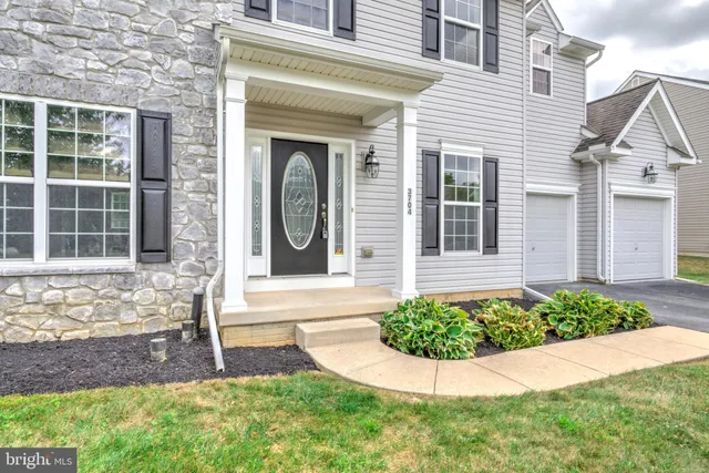 $484,900 | 3704 Skipton Circle, York, PA 17402
