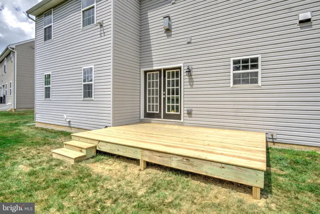 $484,900 | 3704 Skipton Circle, York, PA 17402