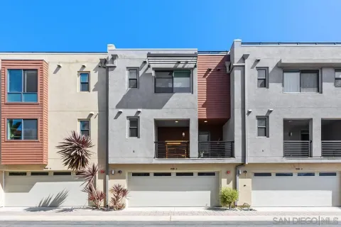 $1,285,000 | 1558 Vista Del Mar Way, Unit 3, Oceanside, CA 92054