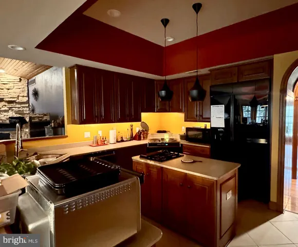 $849,900 | 632 East Lost Pine Way Road, Absecon, NJ 08205