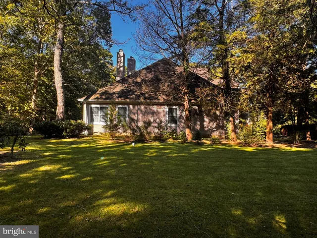 $849,900 | 632 East Lost Pine Way Road, Absecon, NJ 08205