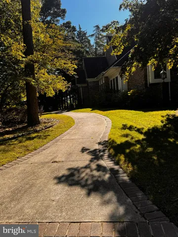 $849,900 | 632 East Lost Pine Way Road, Absecon, NJ 08205