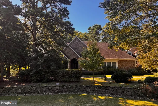 $849,900 | 632 East Lost Pine Way Road, Absecon, NJ 08205