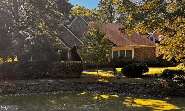 $849,900 | 632 East Lost Pine Way Road, Absecon, NJ 08205